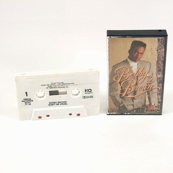2 Vintage Bobby Brown Cassettes King of Stage‎ & Don't Be Cruel MCAC 42185 - Picture 7 of 11